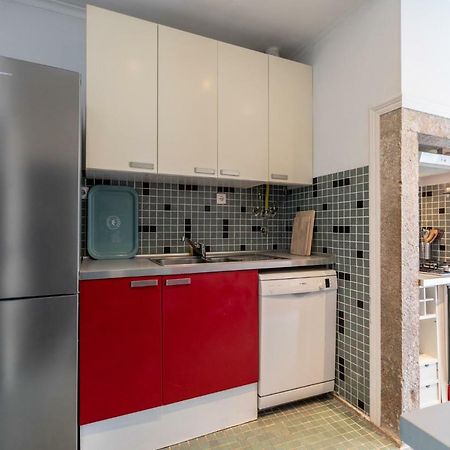 Fantastic Family Apartment In Estrela Лиссабон Экстерьер фото