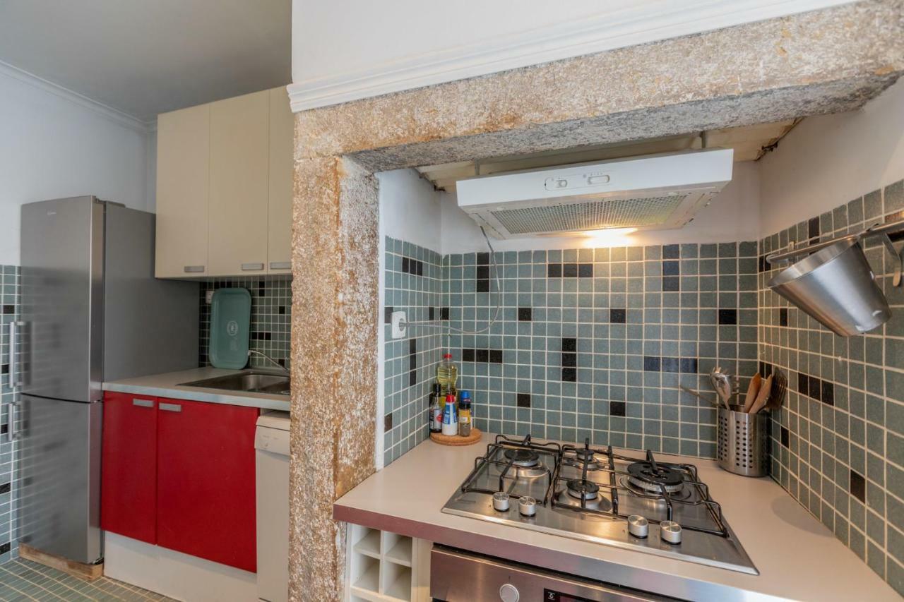 Fantastic Family Apartment In Estrela Лиссабон Экстерьер фото